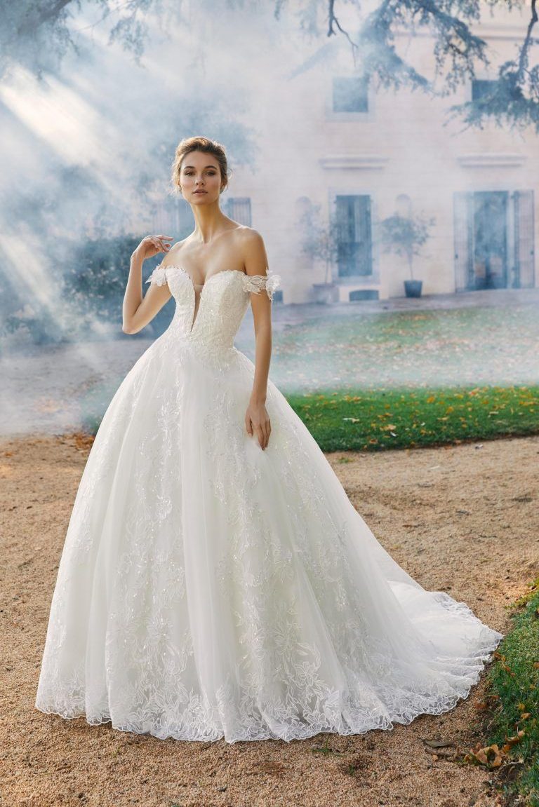  kelly supreme boheme marque prestige chantal ferrari mariage robe de mariee femme habillement sciez 74 haute savoie 